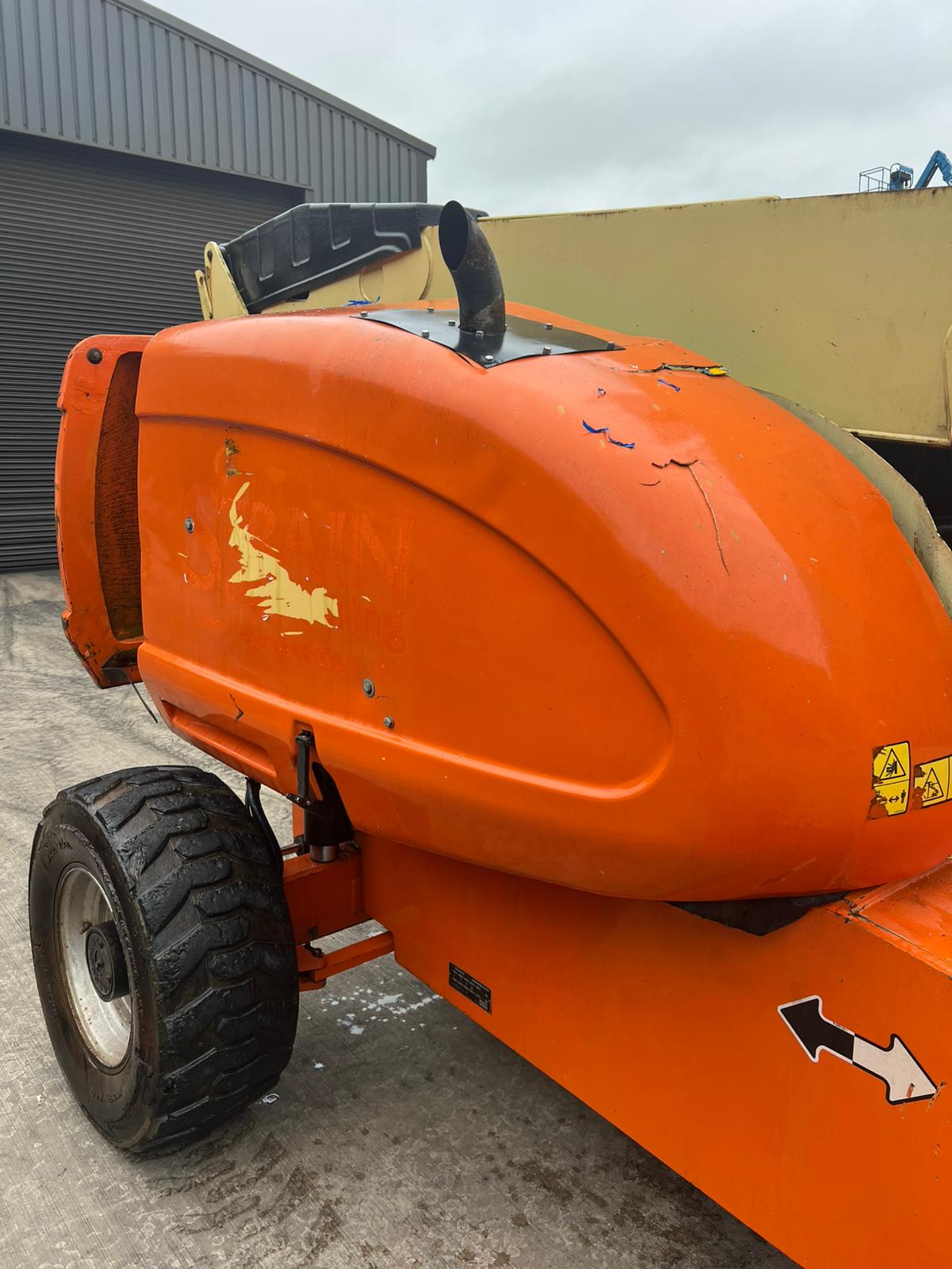 Sold - Articulated Boom Lift - View 5